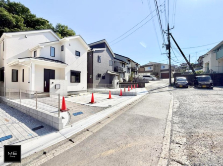 現地外観写真 外観■家族みんなが笑顔で過ごせる、安心感のある住まい