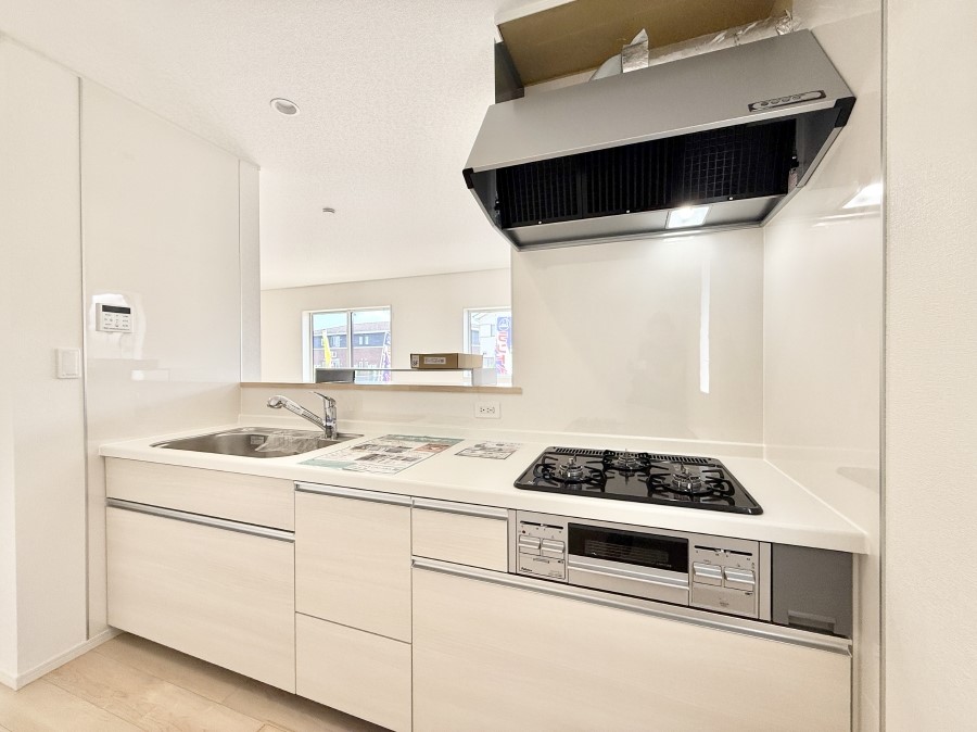 �L�b�`�� �������Ƒ����J��[�߂�A������̂���L�b�`��