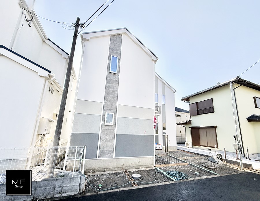 nOώʐ^ OρV炵n܂ꏊŁAƑJ[߂