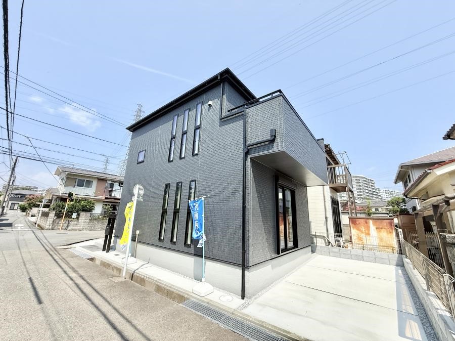 nOώʐ^ OρV炵n܂ꏊŁAƑJ[߂