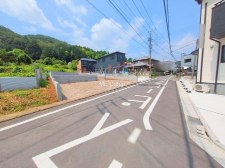 周辺環境 小学校 1400m 八王子市立恩方第一小学校