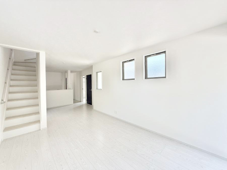 ���r���O ���������R�Ɖ�b�����܂��A�S�n�悢�ЂƂƂ�