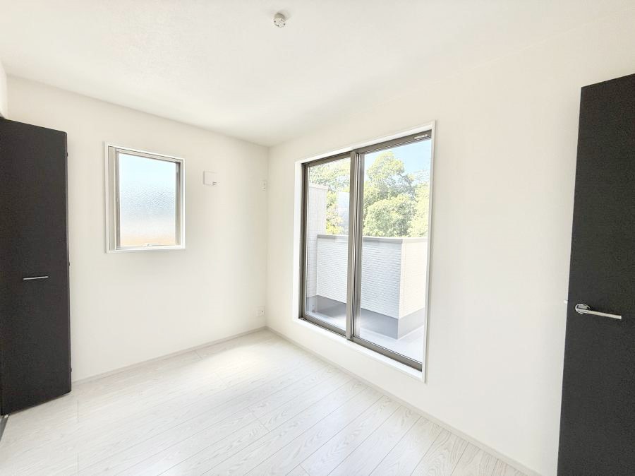 �q������ �������v���C�x�[�g��ԂƂ��ĐÂ��ŗ�������������񋟂��Ă���܂�