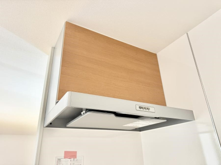 ���̑����� �ݔ����������̏��C����������C��ɗU������A�����I�ɔr�����ł��܂��B