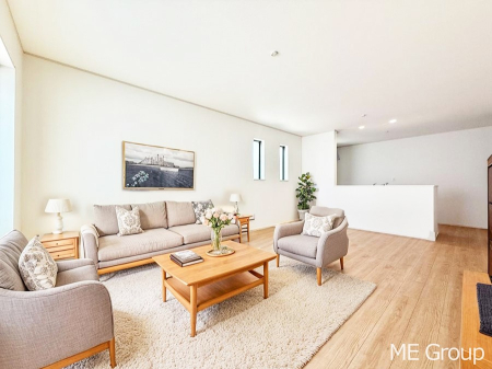 rO 肰ȂfUCZX悭oƋCGł