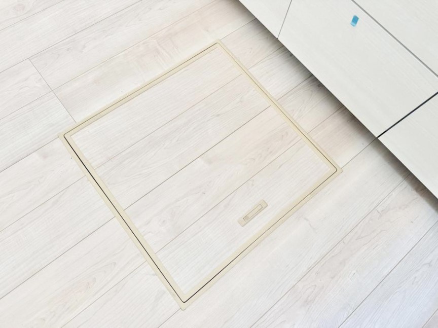 ̑ ݔBꂽ[Xy[XŉƑŜXbL