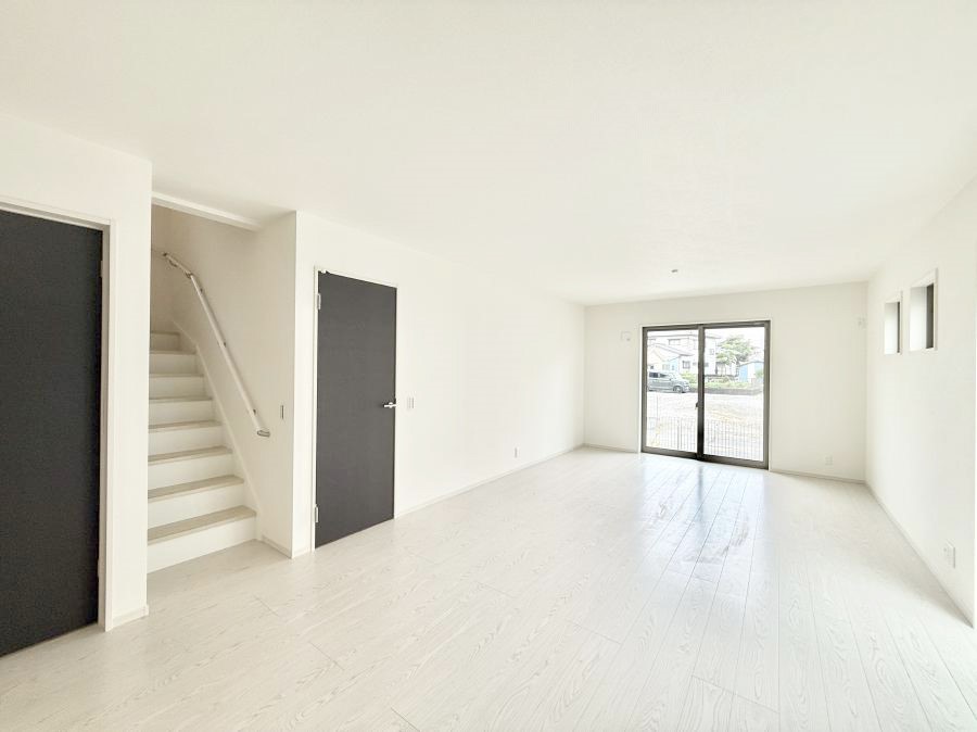 ̑ Ƒ̏Ί炪ӂA났̋