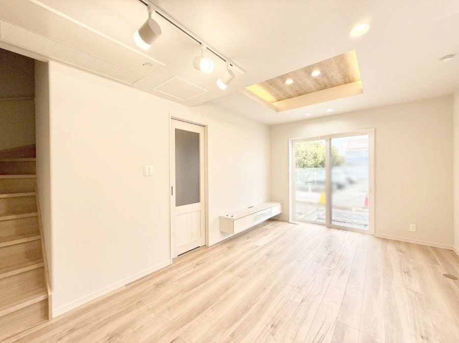 ̑ Ƒ̏Ί炪ӂA났̋