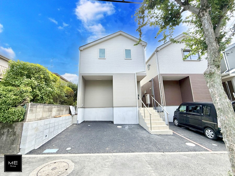 nOώʐ^ OρV炵n܂ꏊŁAƑJ[߂