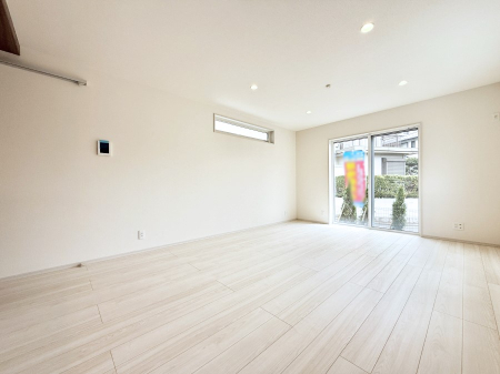 ���r���O �����������������Ɠ��ʂɂ���A�e���̋��