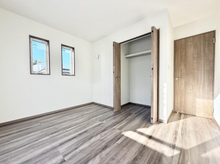 �q������ �������Ƌ�⃌�C�A�E�g�����R�ɔz�u�ł��邽�ߎg�����肪�ǂ����K�ɉ߂����܂�