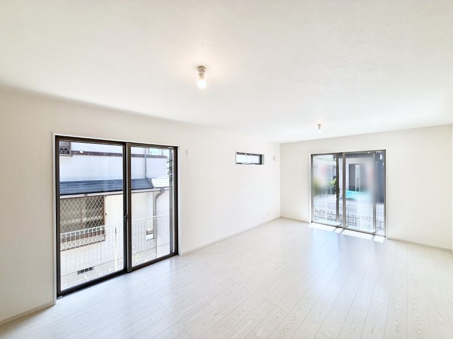 rO VvґA؂ȐlƉ߂Sقǂ