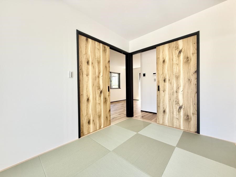 ̑ F̂ŉ₩ȎԂy߂܂