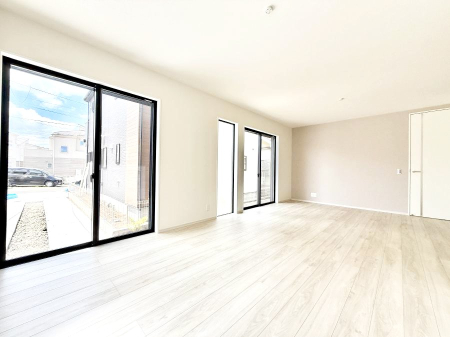 ̑ F̂ŉ₩ȎԂy߂܂