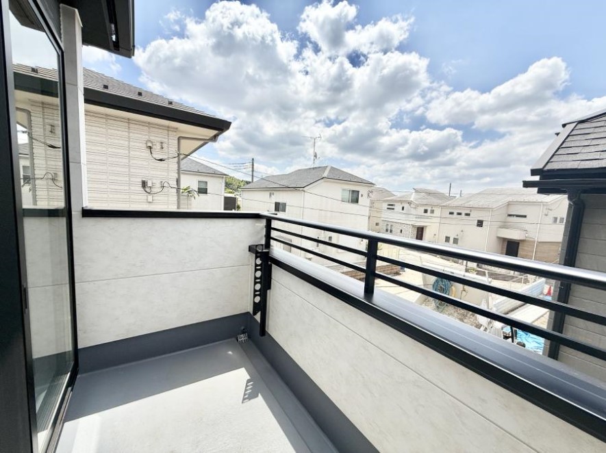 oRj[  G߂̈ڂ낢JIȋԂł