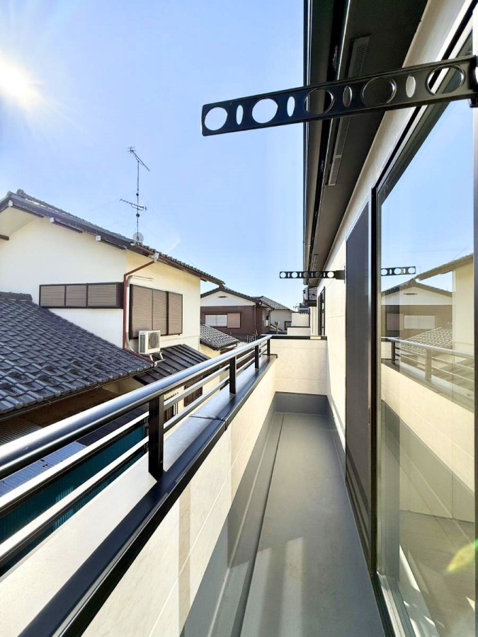 oRj[  G߂̈ڂ낢JIȋԂł