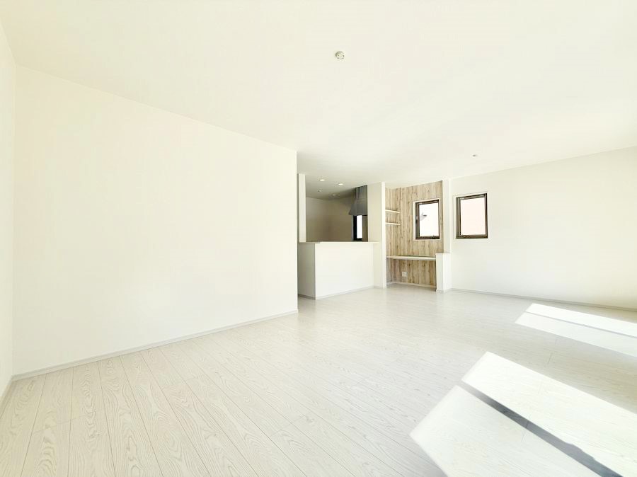 rO 났ƏΊ炪W܂AS܂郊rO