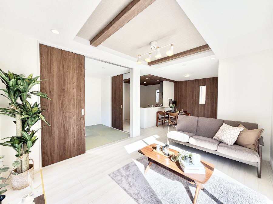 ���r���O ���������ƕ���������A�����b�N�X�ł�����