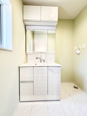 ���ʑ�E���ʏ� �������Ƒ��݂�Ȃ��g���₷���z�u�ł�