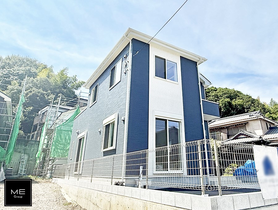 nOώʐ^ OρV炵n܂ꏊŁAƑJ[߂