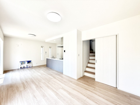 rO 났ƏΊ炪W܂AS܂郊rO