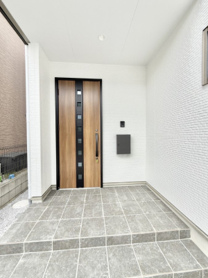 ���� �O�ρ� �V���v���Ŕ������A�Z�܂��̑���ۂ��ʂ錺�ւł�