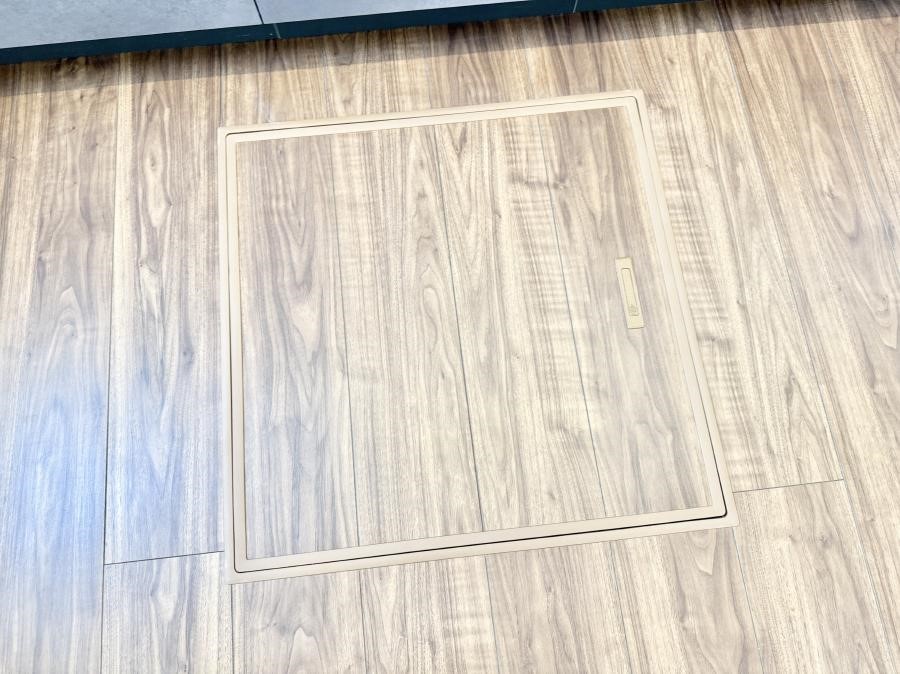 ̑ ݔBꂽ[Xy[XŉƑŜXbL