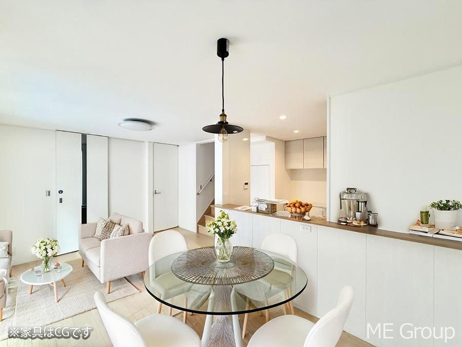 ���r���O ���������R�Ɖ�b�����܂��A�S�n�悢�ЂƂƂ�