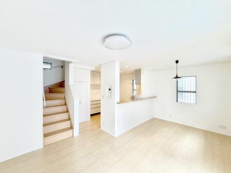 ���r���O ���������C�ɓ���̏ꏊ�ŁA�̂�т�Ƃ������Ԃ�