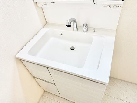 ̑ ݔ􂢂􂤎KɎg֗ȃV[