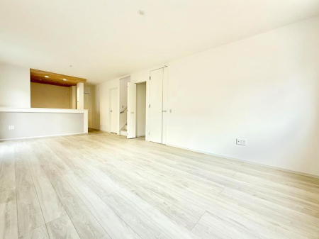 rO 났ƏΊ炪W܂AS܂郊rO