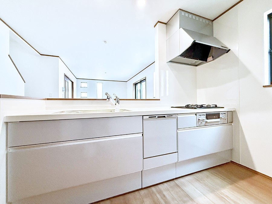 �L�b�`�� �������Ƒ��ƂȂ���A�R�~���j�P�[�V�����̏�