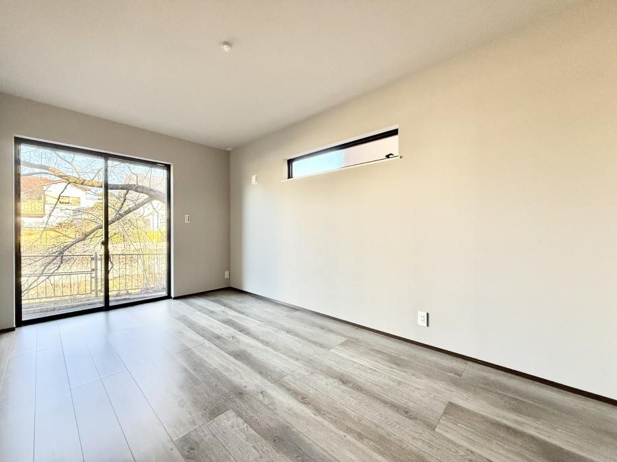 �Q�� ���������̔z�u��ʋC���̗ǂ��݌v�ŕ����̋�C�������炸�A��ɐV�N�ȋ�C������܂�