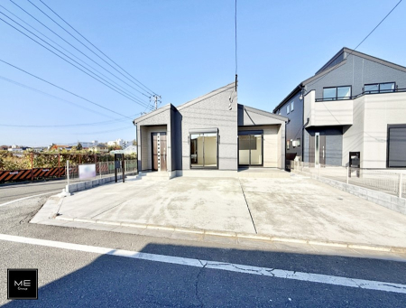 nOώʐ^ OρV炵n܂ꏊŁAƑJ[߂