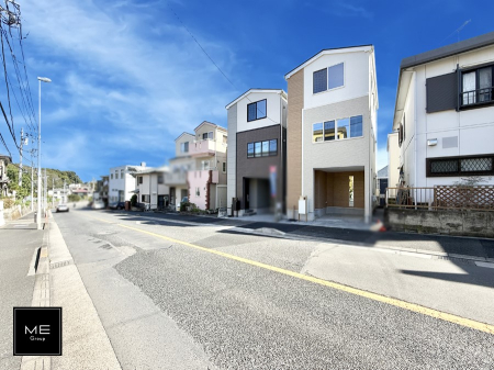 nOώʐ^ OρV炵n܂ꏊŁAƑJ[߂