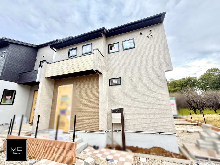 nOώʐ^ OρV炵n܂ꏊŁAƑJ[߂