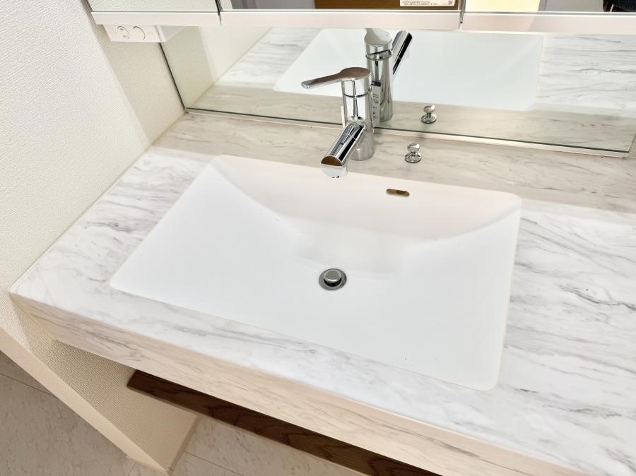 ̑ ݔ􂢂􂤎KɎg֗ȃV[