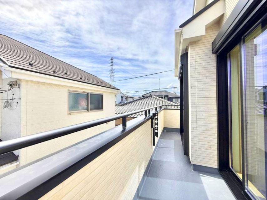 oRj[  G߂̈ڂ낢JIȋԂł