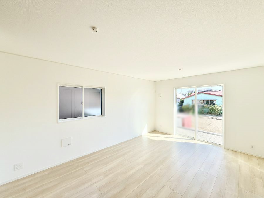 rO 났ƏΊ炪W܂AS܂郊rO