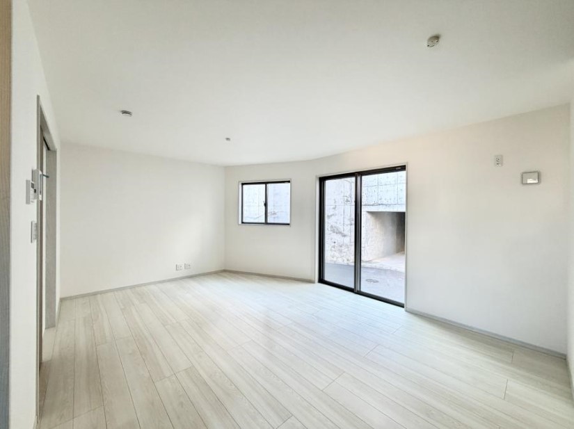 ���r���O ���������C�ɓ���̏ꏊ�ŁA�̂�т�Ƃ������Ԃ�