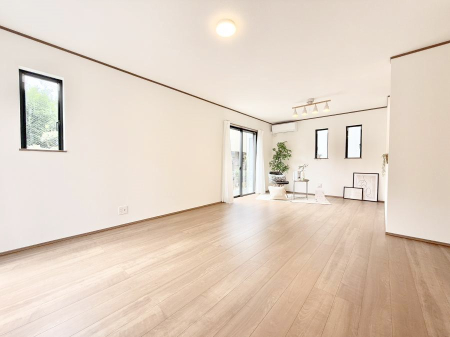 ���r���O ���������ƕ���������A�����b�N�X�ł�����