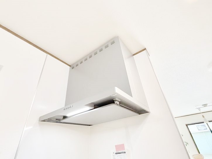 ���̑����� �ݔ����������̏��C����������C��ɗU������A�����I�ɔr�����ł��܂��B