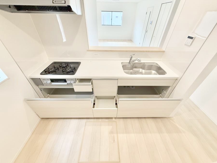 �L�b�`�� �������A�C�f�A�L����A�N���G�C�e�B�u�ȗ������