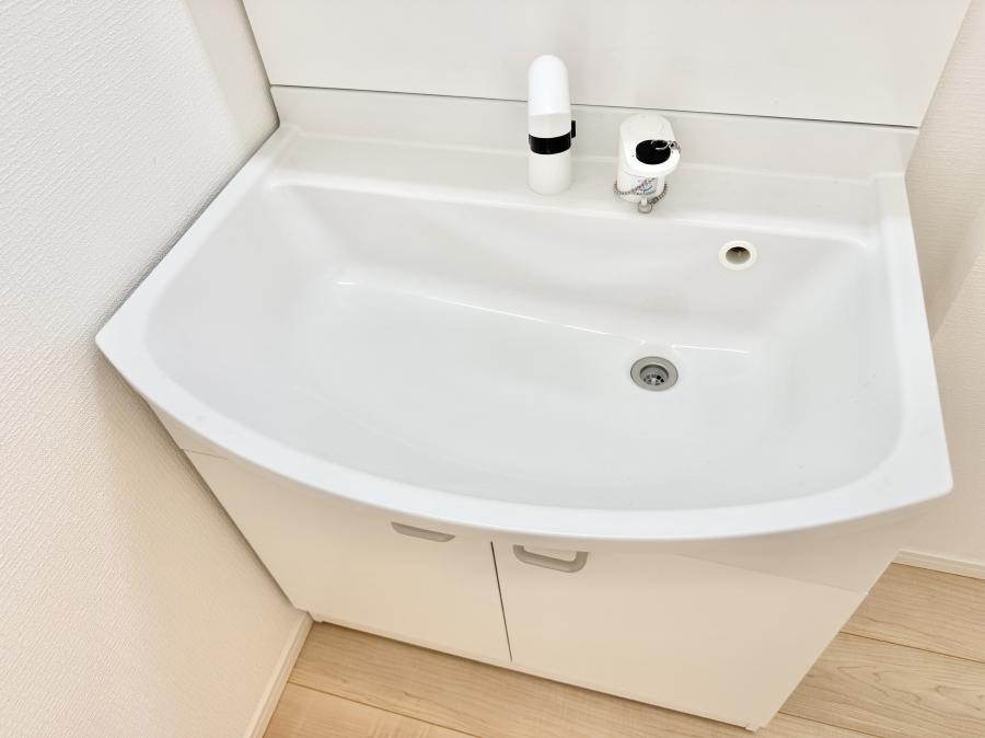 ���̑����� �ݔ����ׂ��������܂Ő􂢂₷���֗��ȃn���h�V�����[�t��