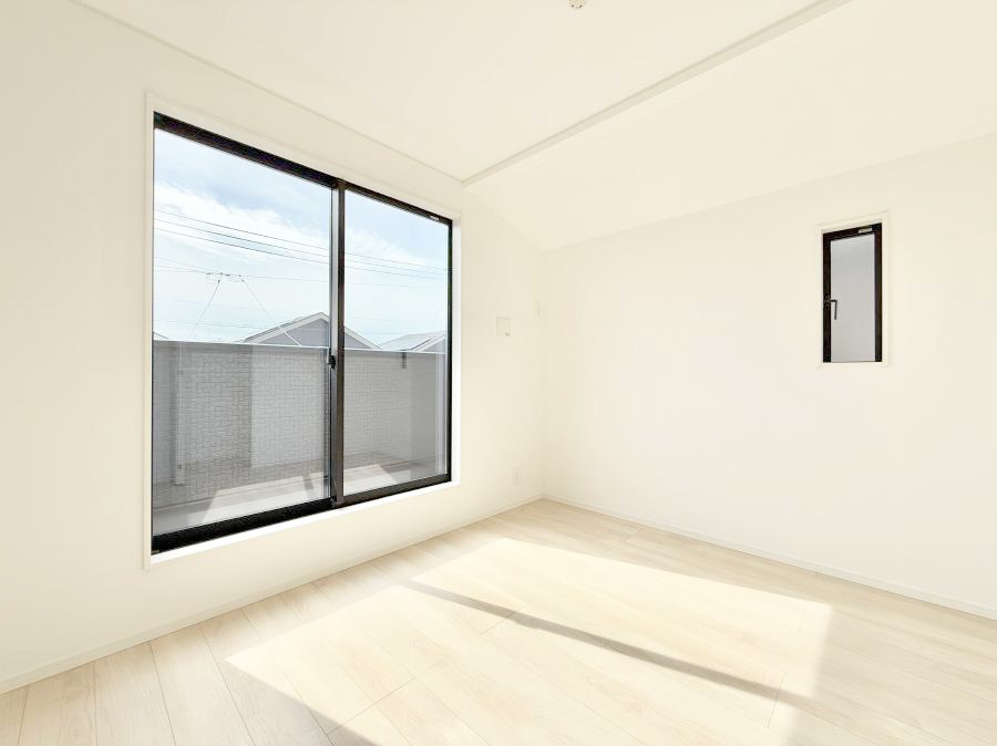 ���̑����� �������D��ŉ��₩�Ȏ��Ԃ��������