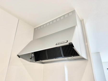 ���̑����� �ݔ����������̏��C����������C��ɗU������A�����I�ɔr�����ł��܂��B