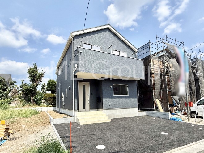 nOώʐ^ OρV炵n܂ꏊŁAƑJ[߂