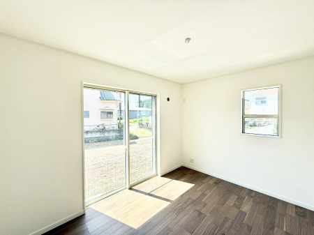 q ̍D݂ɍ킹CeA𐮂₷𔽉fłꏊł