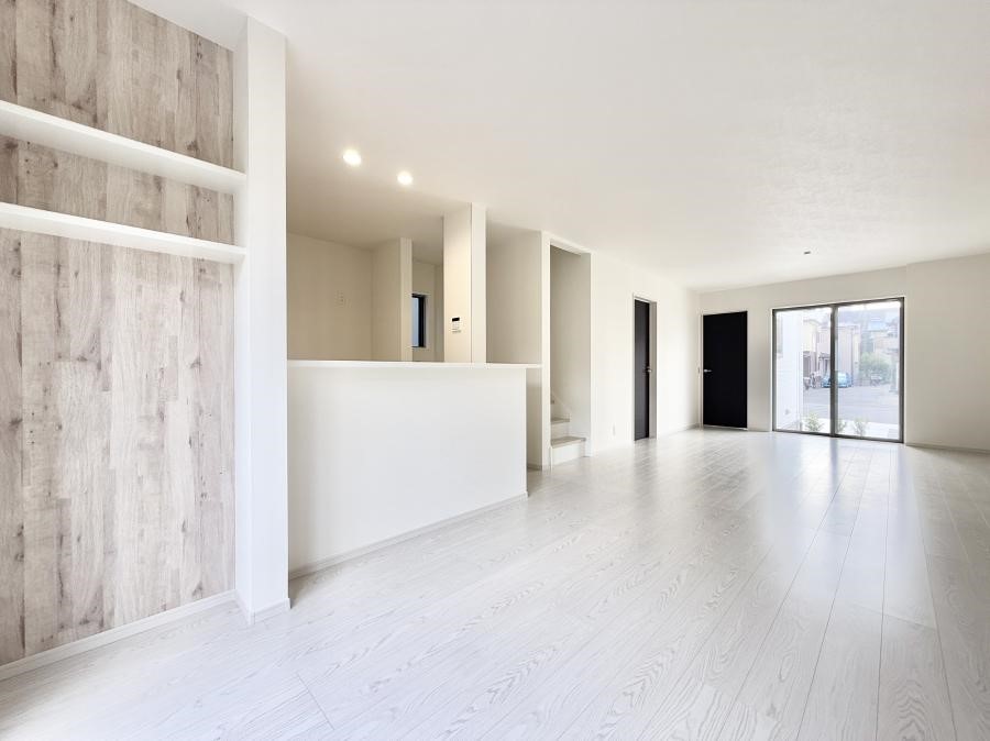 rO 났ƏΊ炪W܂AS܂郊rO