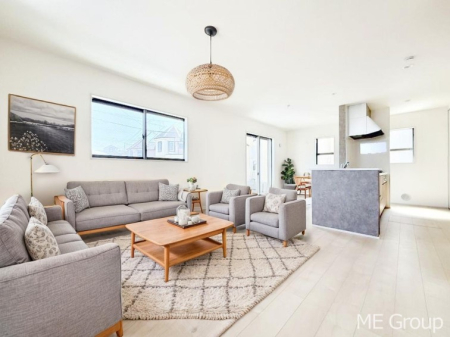 rO 肰ȂfUCZX悭oƋCGł